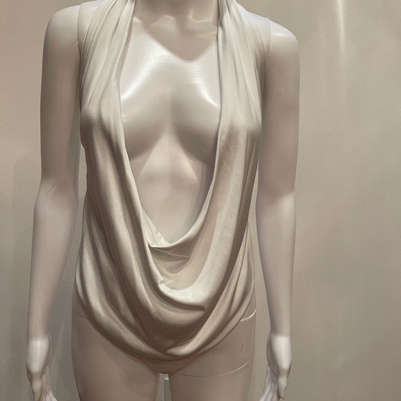 👜Marciano Hot Clubbing Halter Top, Backless - Picture 4 of 6